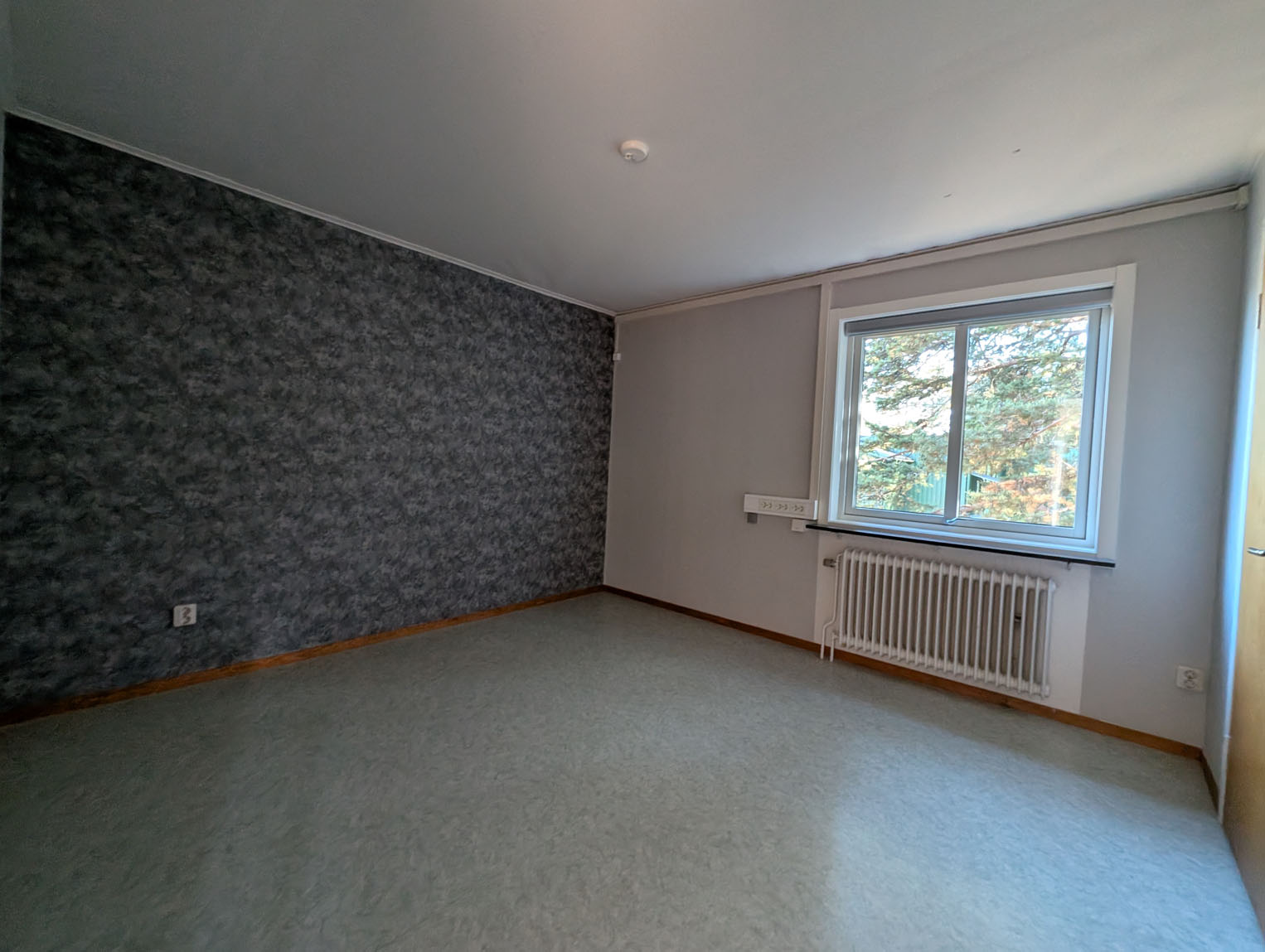 PXL_20250918_105911751